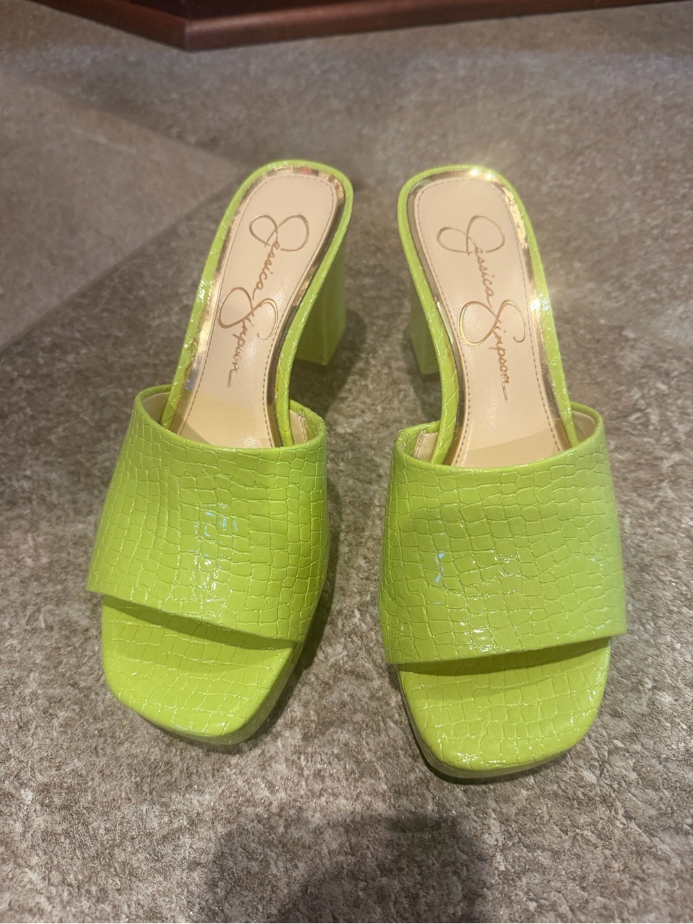 Jessica Simpson Lime Croc-Embossed Slide Mules